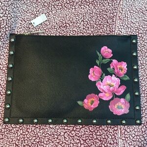 White House Black Market Black floral envelope clutch wristlet